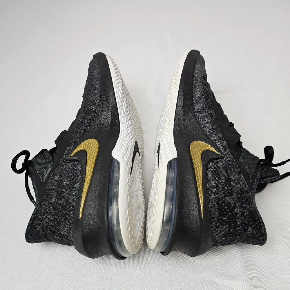 Nike mens air